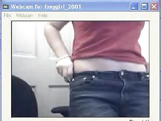 Toket kencang gadis mengobrol dan menunjukkan mereka toket besar toket kencang menunjukkan