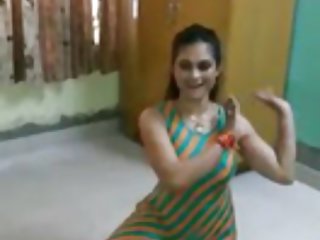 Porno dewasa teman saya tote menonton video porno lisa ann